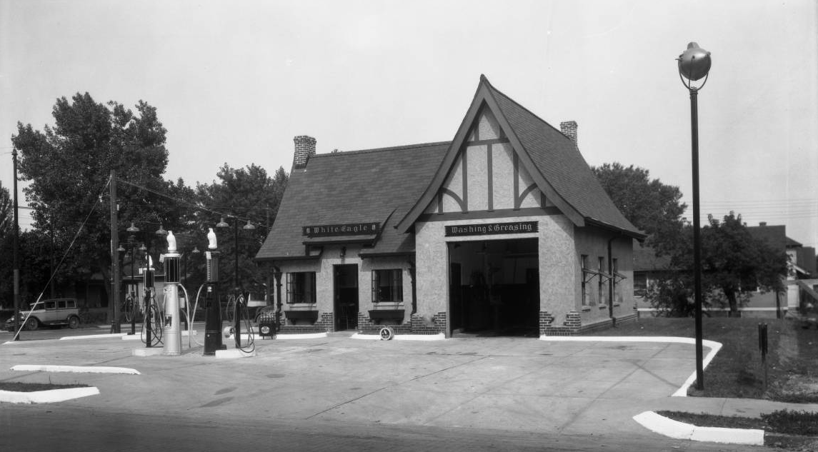 White Eagle Gas Station at N. 30th and Fort Streets, Miller Park neighborhood, North Omaha, Nebraska
