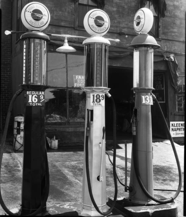 1933 gas pumps in Omaha