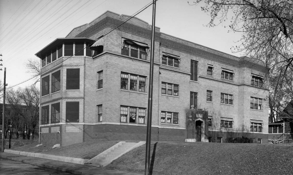A History of the Ivy Apartments, aka the Fairfax, in North Omaha
