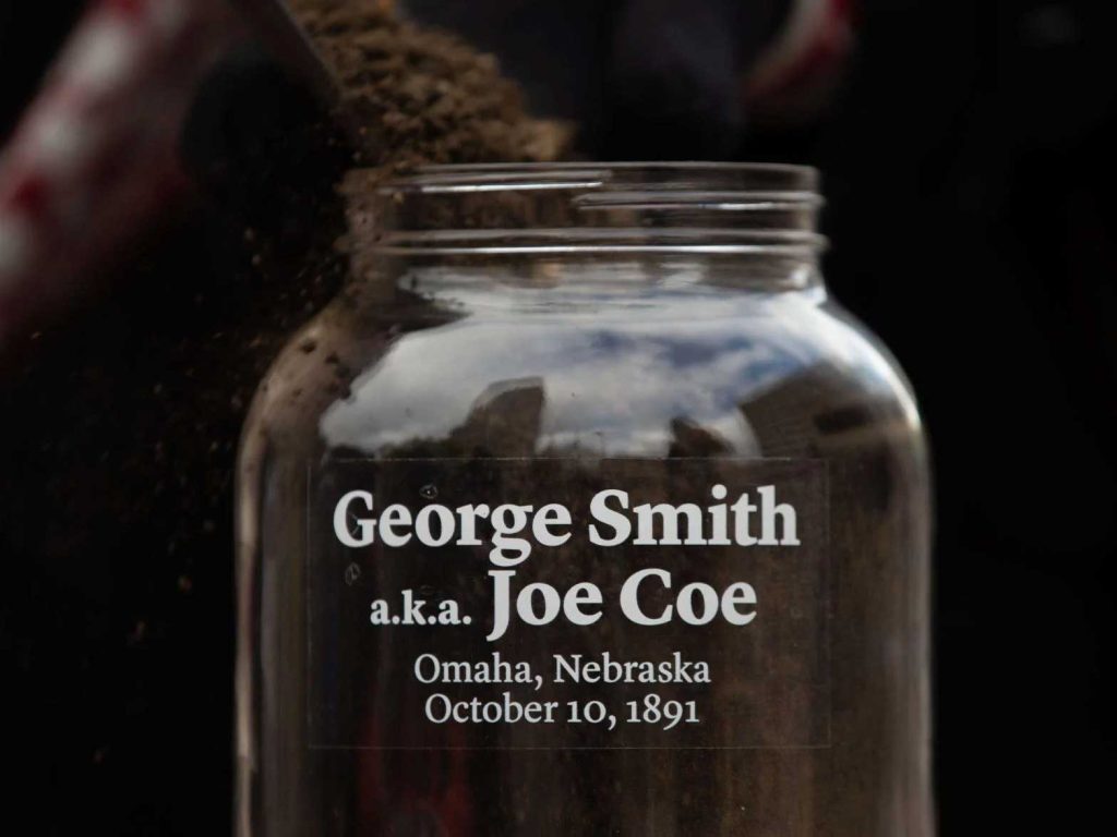 A Biography of George Smith by Alan Welsh